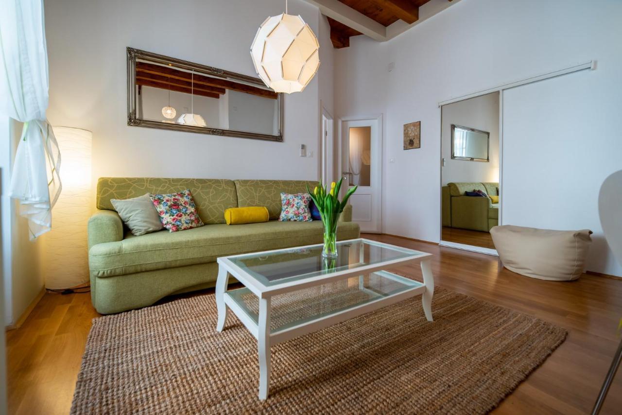 Apartment Ivo ดูบรอฟนิก ภายนอก รูปภาพ